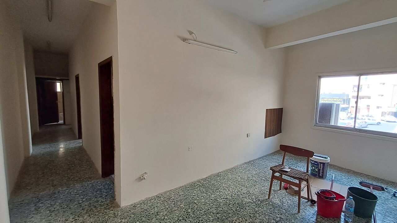 Gudaibiya, Apartments, Flats, Houses & Villas, BHD 160/month,  2 BR,  Un Furnished Flat For Rent At Prime Location