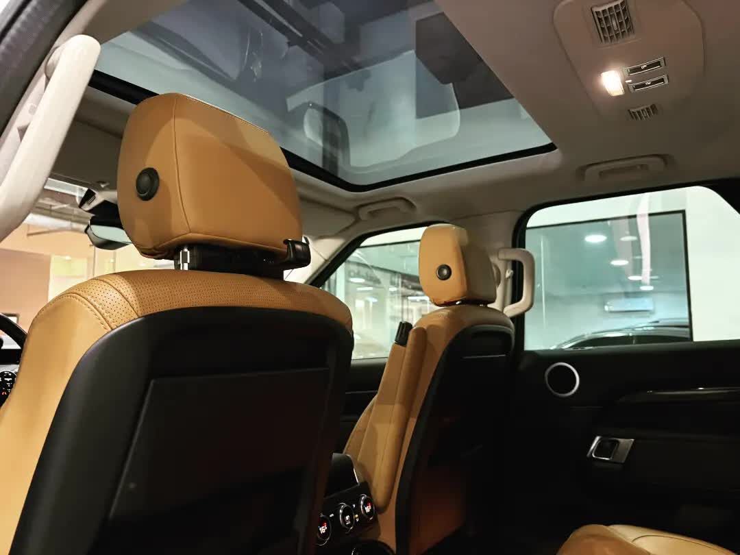 Amwaj Islands, Vehicles, Cars & Trucks , BHD 13995,  Land Rover Discovery L462,  2019,  Automatic,  61000 KM,  Land Rover Discovery 5  (L462) Si6  Fully Loaded