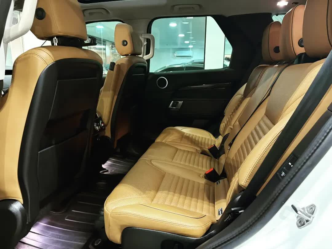 Amwaj Islands, Vehicles, Cars & Trucks , BHD 13995,  Land Rover Discovery L462,  2019,  Automatic,  61000 KM,  Land Rover Discovery 5  (L462) Si6  Fully Loaded