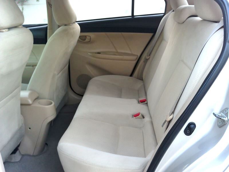 Zinj, Vehicles, Cars & Trucks , BHD 2900,  Toyota Yaris,  2017,  Automatic,  120000 KM,   FOR SALE