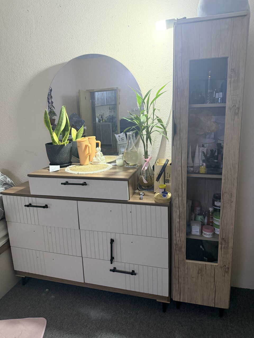 Riyadh, Furniture, SAR 1300,  Bed + Dressing Table Set For Sale