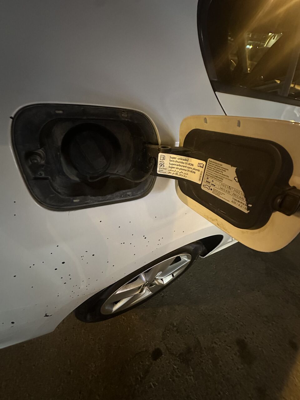 Riyadh, Vehicles, Cars & Trucks , SAR 20000,  Volkswagen Jetta,  2015,  Automatic,  260278 KM,    For Sale