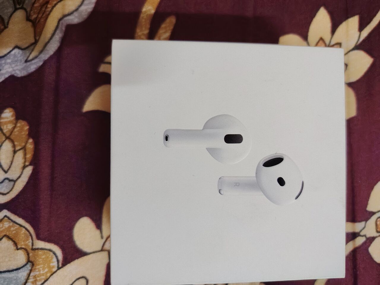Riyadh, Mobile Phones, SAR 500,  Apple Airpods 4 (ANC)