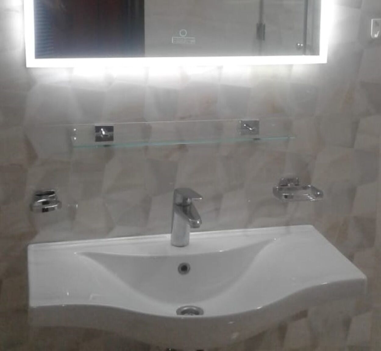 Egaila, Apartments, Flats, Houses & Villas, KWD 550/month,  4 BR,  Nice 4 Bedroom Floor For Rent In Egaila.