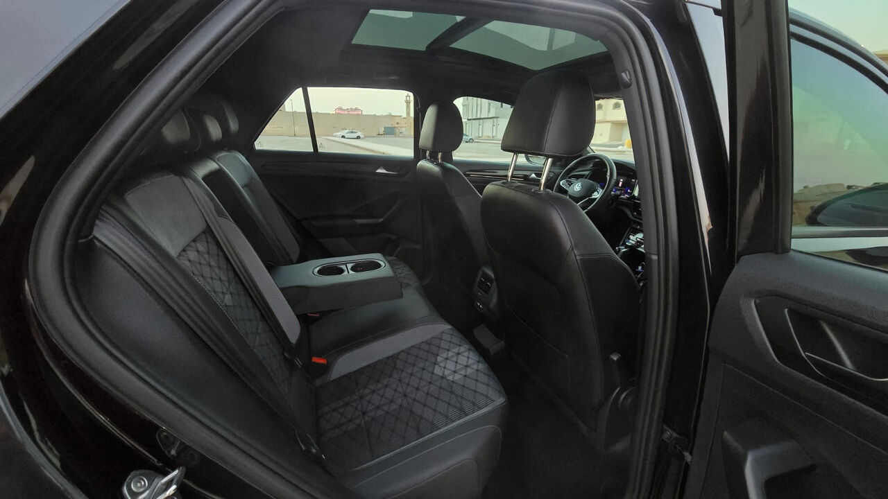 Riyadh, Vehicles, Cars & Trucks , SAR 68500,  Volkswagen Tiguan R,  2023,  Automatic,  44000 KM,  For Sale: Volkswagen T-Roc R