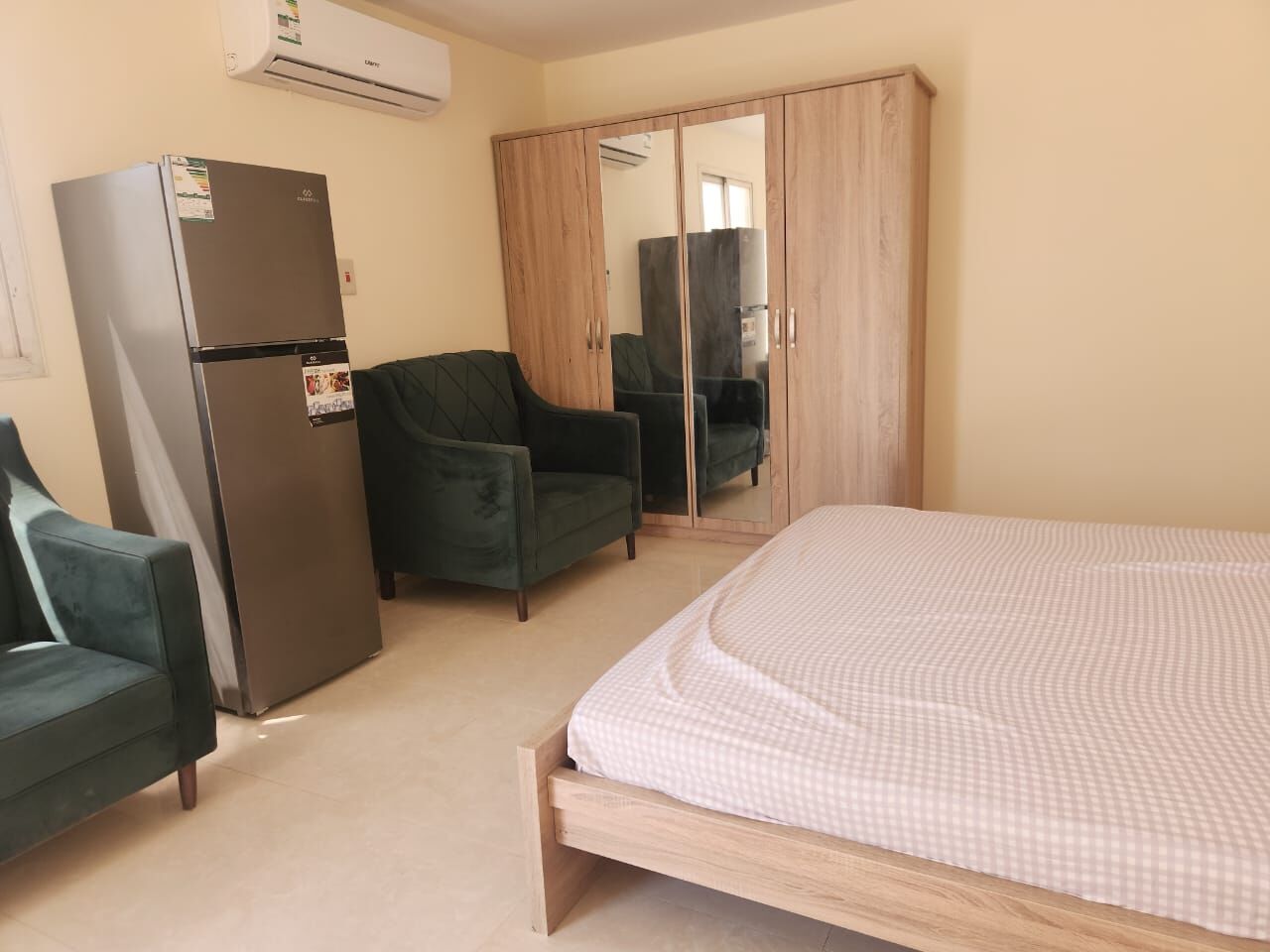 Olaya, Apartments, Flats, Houses & Villas, SAR 2000/month,  4 BR,  Executive Bath Attached Room