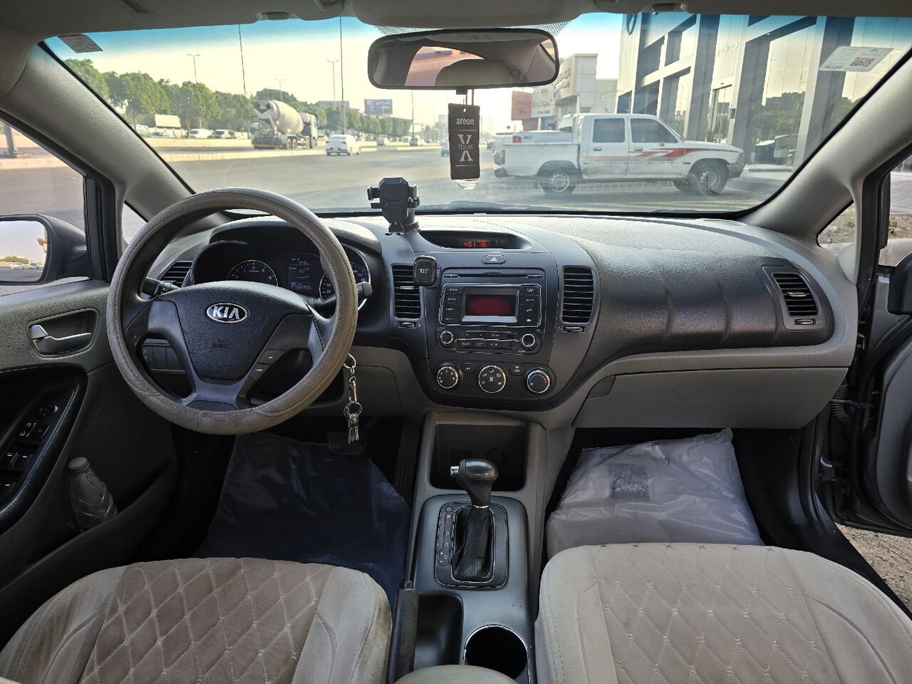 Abha, Vehicles, Cars & Trucks , SAR 23000,  Kia Cerato,  2016,  Automatic,  264000 KM,