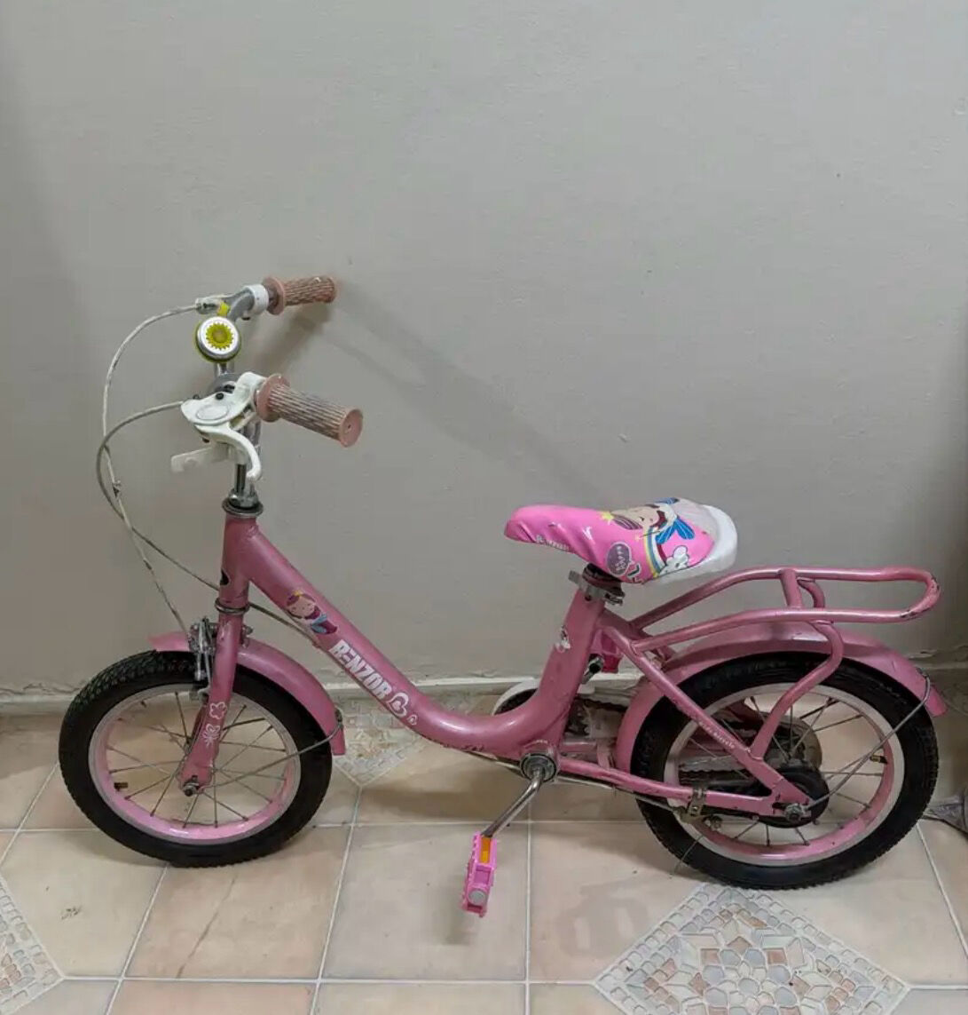 Jeddah, Bicycles, SAR 120,  Girls Kids Cycle For Urgent Sale