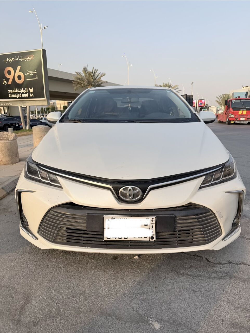 Riyadh, Vehicles, Cars & Trucks , SAR 42000,  Toyota Corolla 1.6 Xli Executive Moonroof Edition White,  2020,  Automatic,  110026 KM,