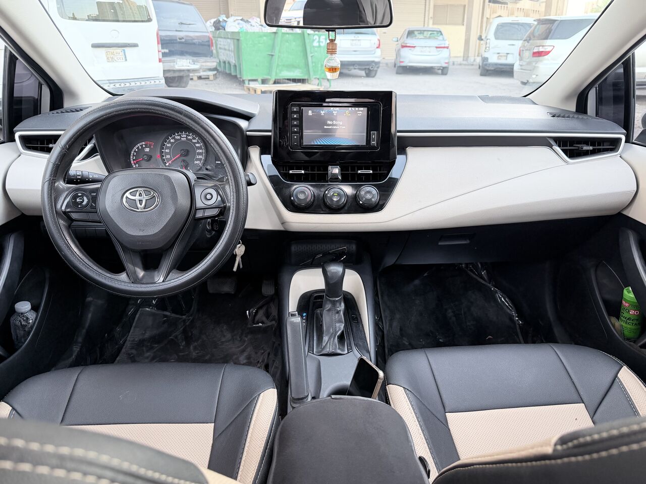 Riyadh, Vehicles, Cars & Trucks , SAR 42000,  Toyota Corolla 1.6 Xli Executive Moonroof Edition White,  2020,  Automatic,  110026 KM,