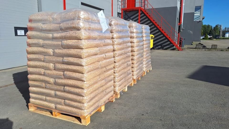 Warsaw, Household Items, EUR 190,  Below Is Our  Offer And Details For Wood Pellets