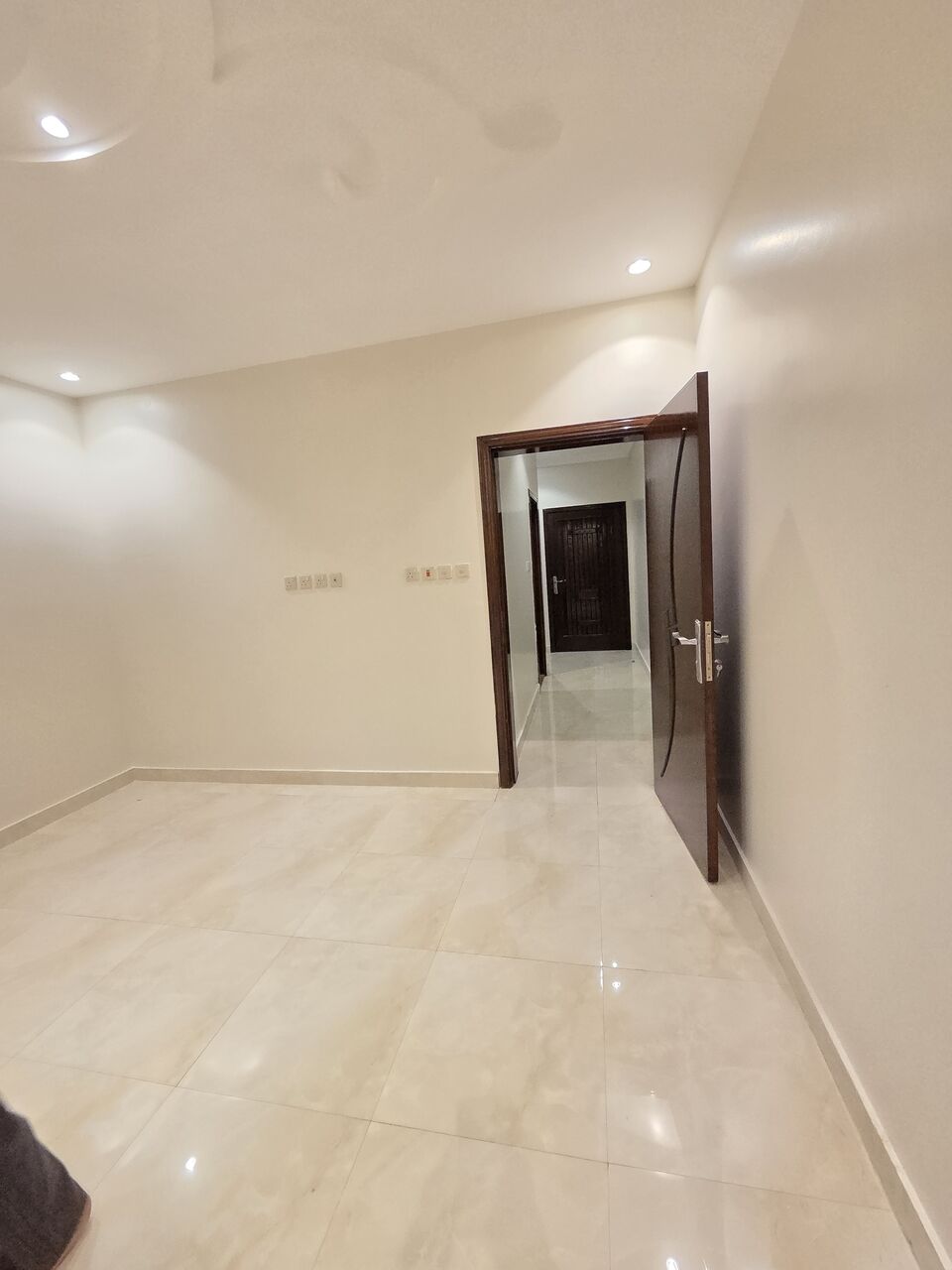 Jeddah, Apartments, Flats, Houses & Villas, SAR 1100/month,  1 BR,  ഒറ്റമുറി ബാത്രൂം അറ്റാച്ഡ് - Malayali Only