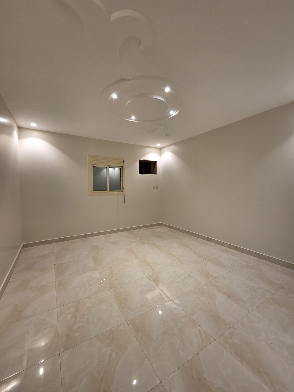 Jeddah, Apartments, Flats, Houses & Villas, SAR 1100/month,  1 BR,  ഒറ്റമുറി ബാത്രൂം അറ്റാച്ഡ് - Malayali Only