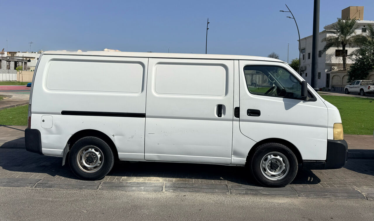 Jubail, Vehicles, Cars & Trucks , SAR 24000,  Nissan NV2500,  2006,  Manual,  500000 KM,  Nissan Urvan Cargo (بضاعة)