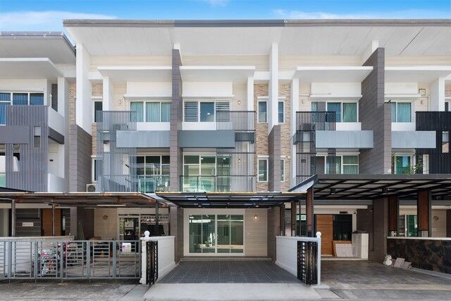 Bangkok, Real Estate For Sale, 3 BR,  20 Sq. Feet,  ทาวน์โฮม 3 ชั้น หมู่บ้านทาวน์พลัส เกษ