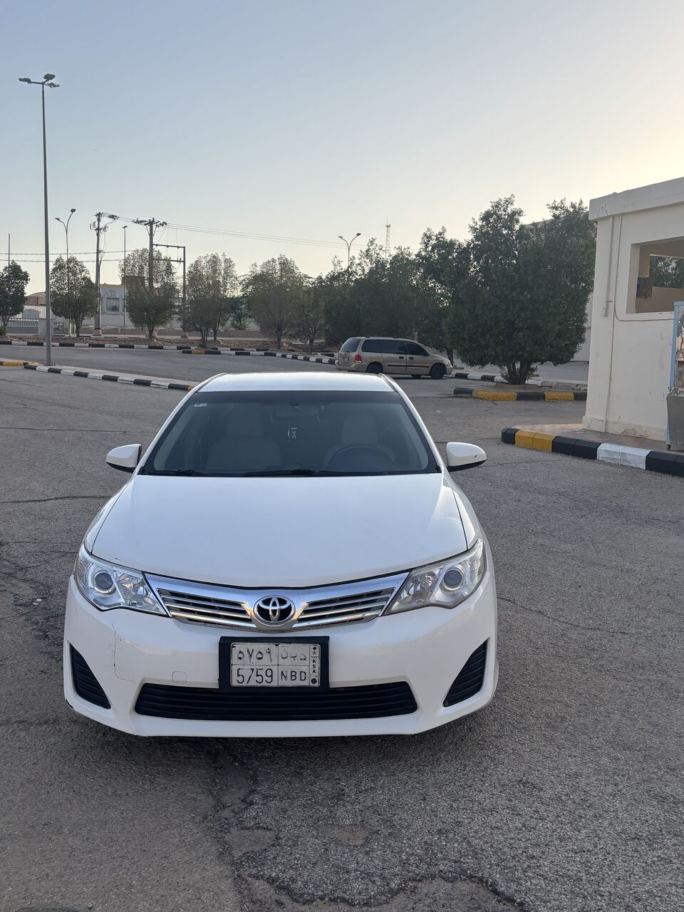 Riyadh, Vehicles, Cars & Trucks , SAR 27000,  Toyota Camry,  2013,  Automatic,  324559 KM,