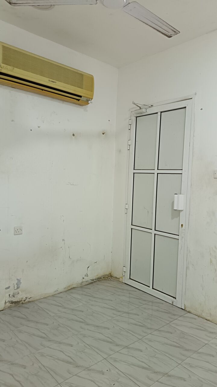 East Riffa, Rooms for Rent, BHD 70/month,  Room Available For Bachelor (MEN) , 70 BD