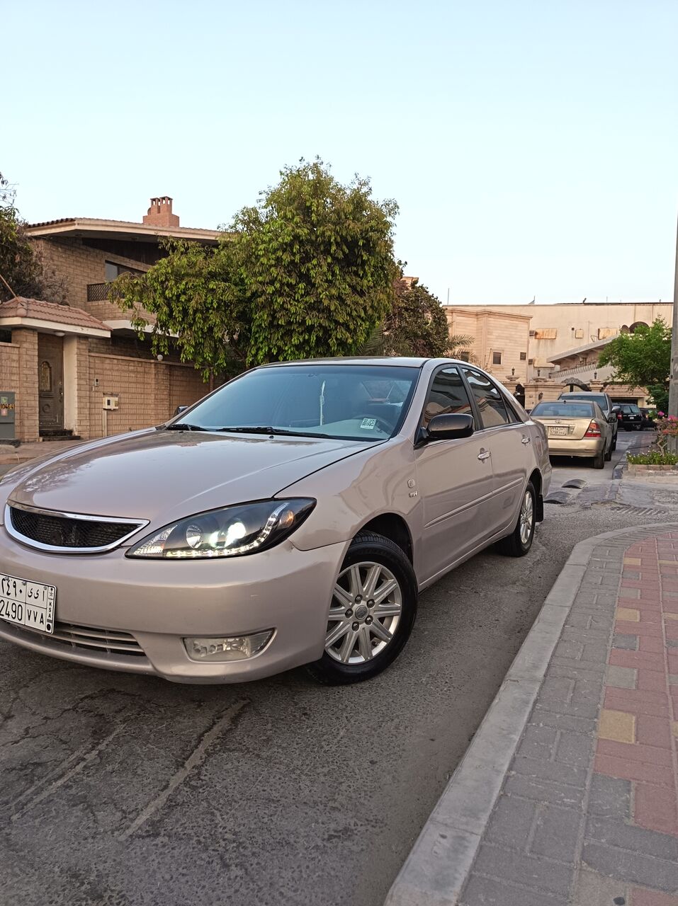 Jubail, Vehicles, Cars & Trucks , SAR 1650,  Camry GLI,  2004,  Automatic,  450 KM,  🚗 Toyota   للبيع  • Model:  GLI • Gear:  • Accident-free / Non-