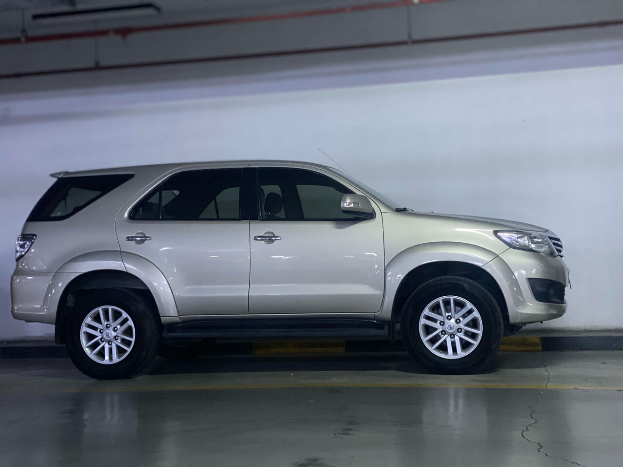 Khobar, Vehicles, Cars & Trucks , SAR 65000,  Toyota Fortuner,  2013,  Automatic,  140000 KM,   . Only 140k Kms. NO Accidents All Original Paint.