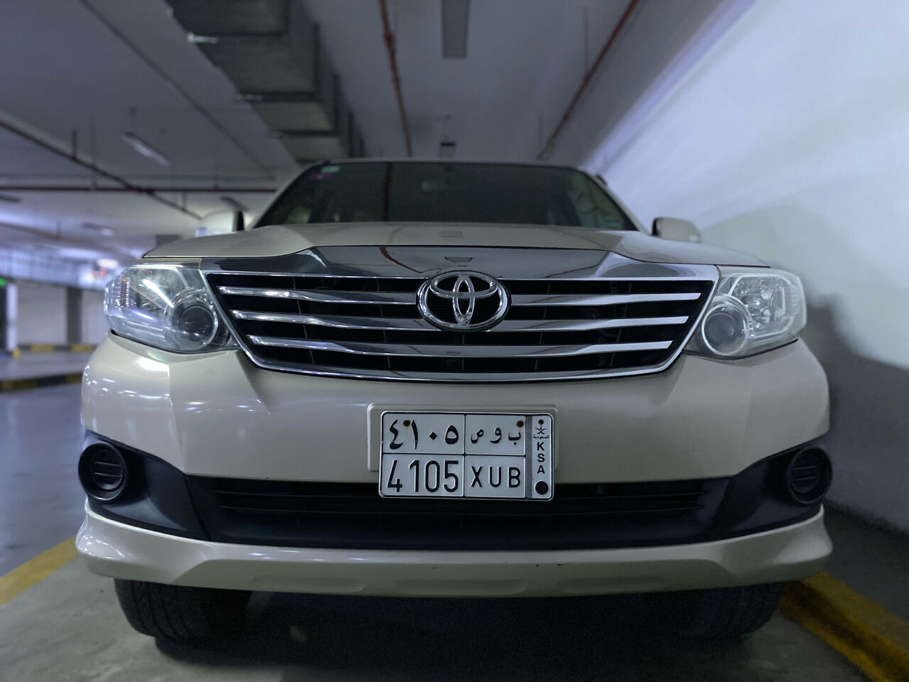 Khobar, Vehicles, Cars & Trucks , SAR 65000,  Toyota Fortuner,  2013,  Automatic,  140000 KM,   . Only 140k Kms. NO Accidents All Original Paint.