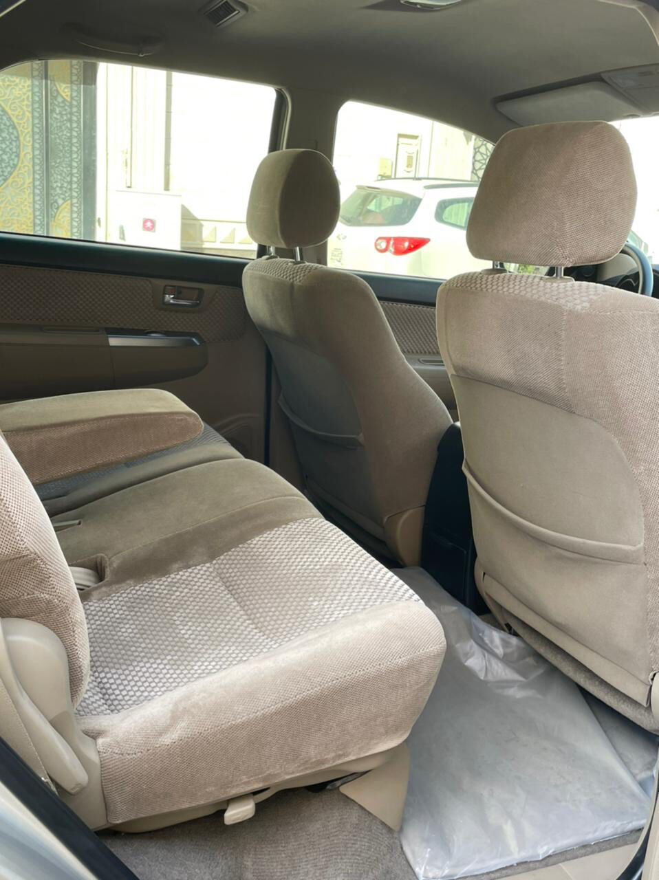 Khobar, Vehicles, Cars & Trucks , SAR 65000,  Toyota Fortuner,  2013,  Automatic,  140000 KM,   . Only 140k Kms. NO Accidents All Original Paint.