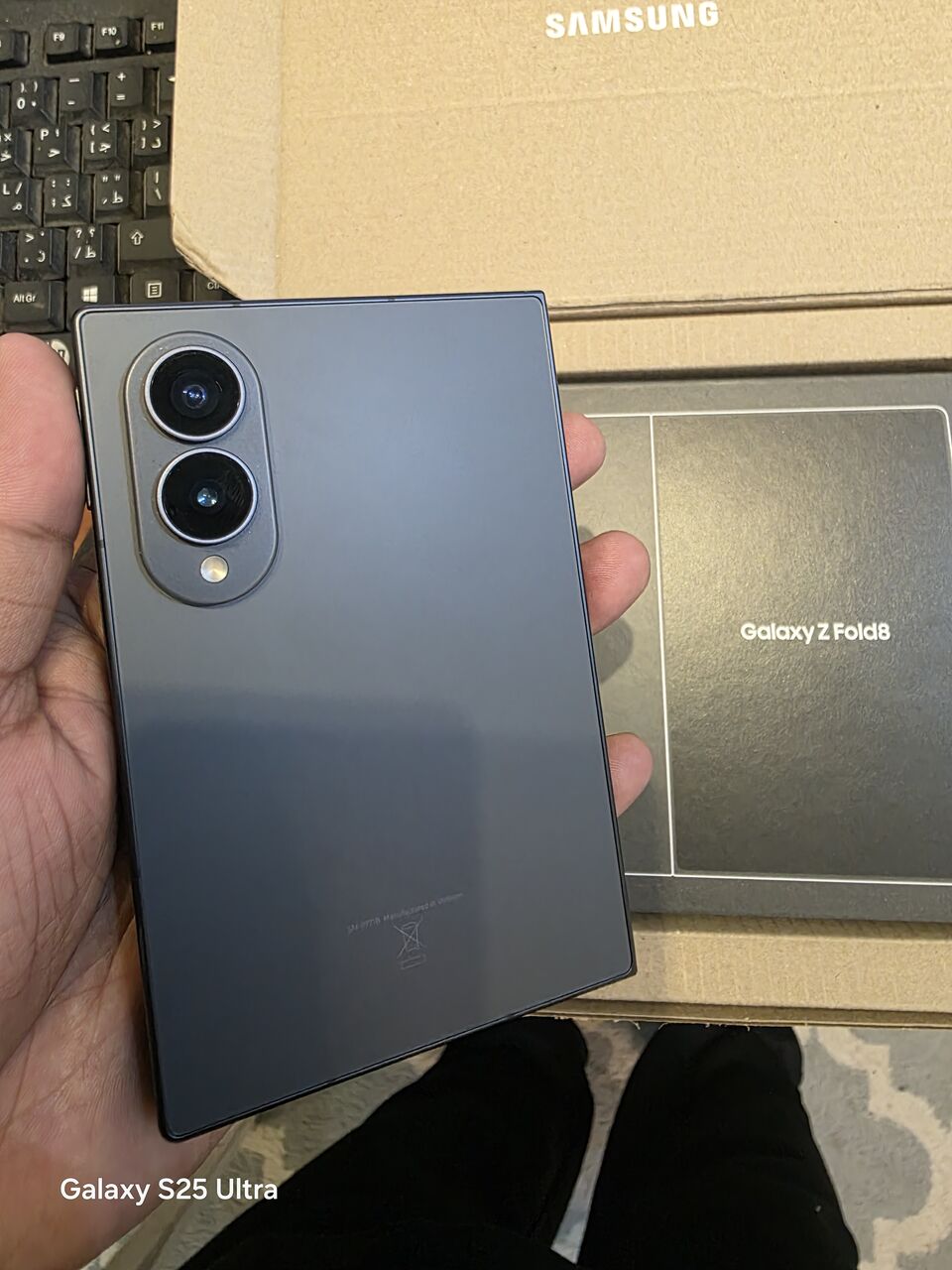 Riyadh, Mobile Phones, SAR 5500,  Samsung Fold 8 Brand New Condition Only 10 Days Used