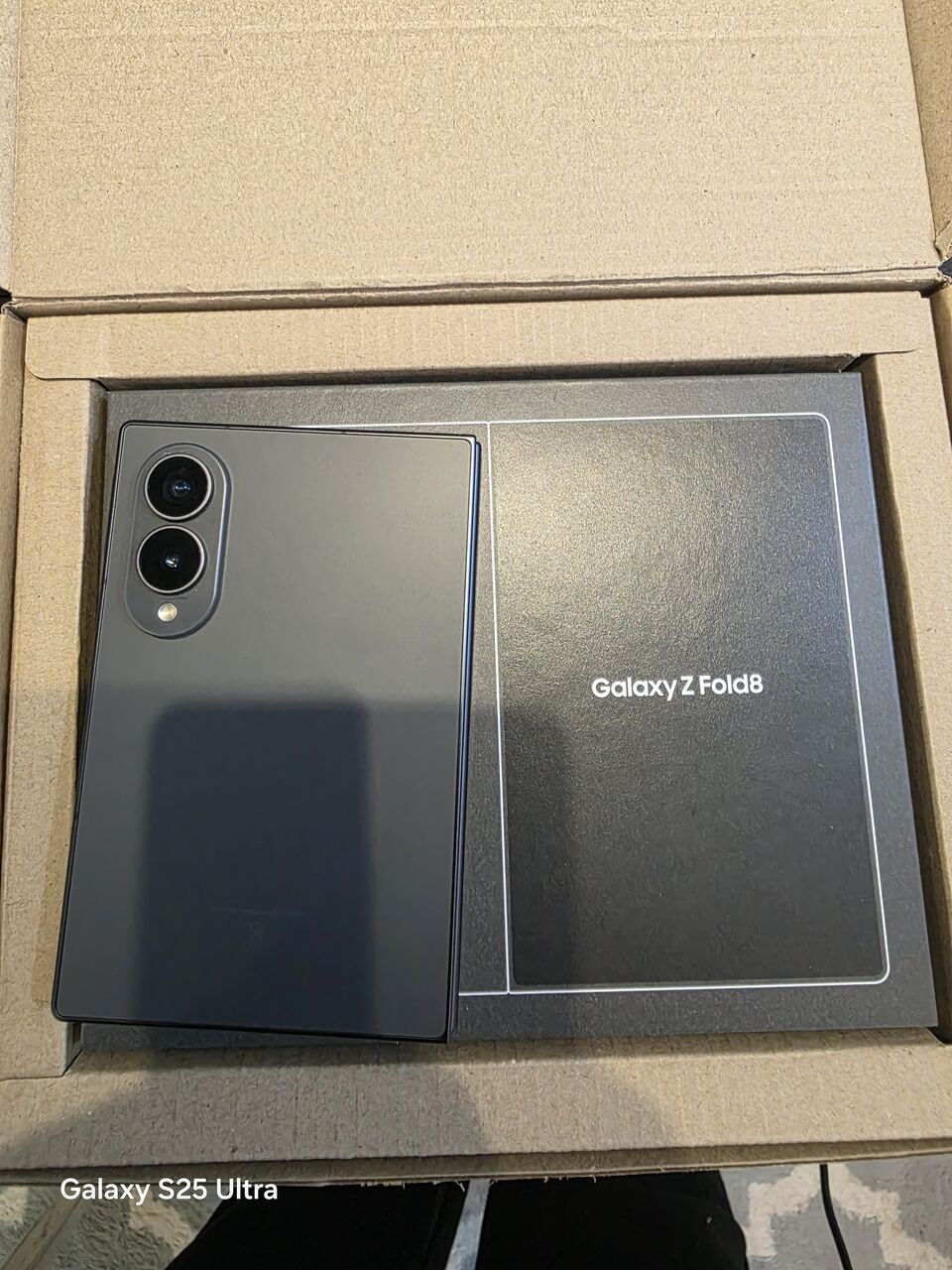 Riyadh, Mobile Phones, SAR 5500,  Samsung Fold 8 Brand New Condition Only 10 Days Used