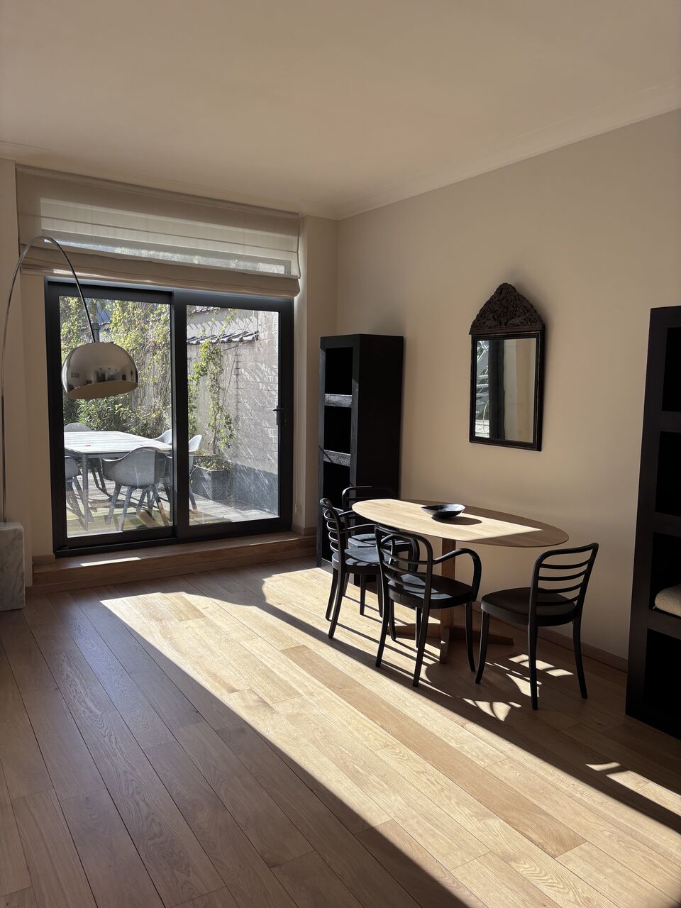 Brussels, Apartments, Flats, Houses & Villas, EUR 1700250/month,  Furnished,  1 BR,  110m2 1 Chambre Meubl&eacute; Super &Eacute;quip&eacute; Avec Magnifique Terrasse