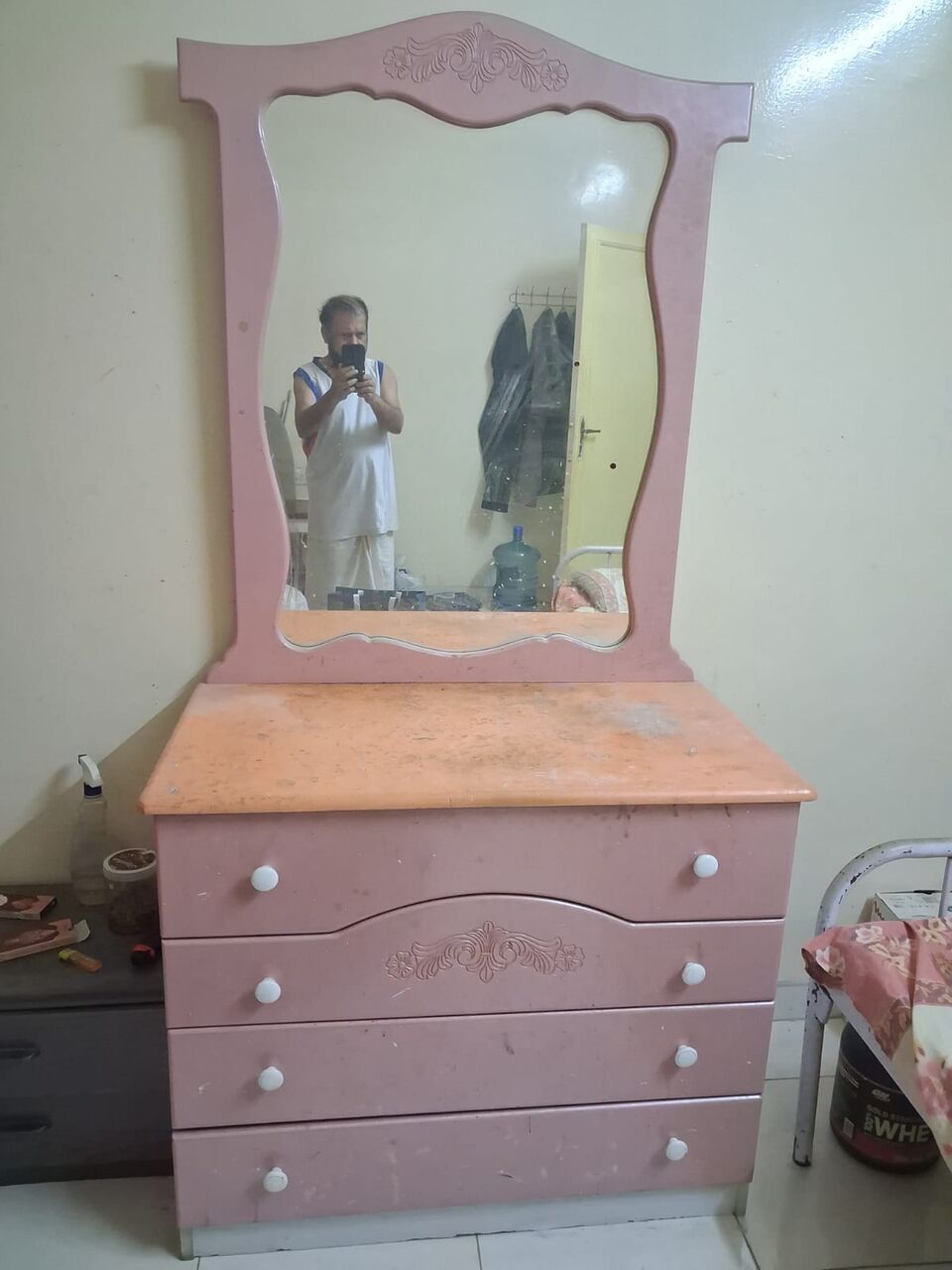 Hara, Furniture, SAR 1000,  Sofa Sets, Window AC, Small Tables, Dressing Tables Etc.