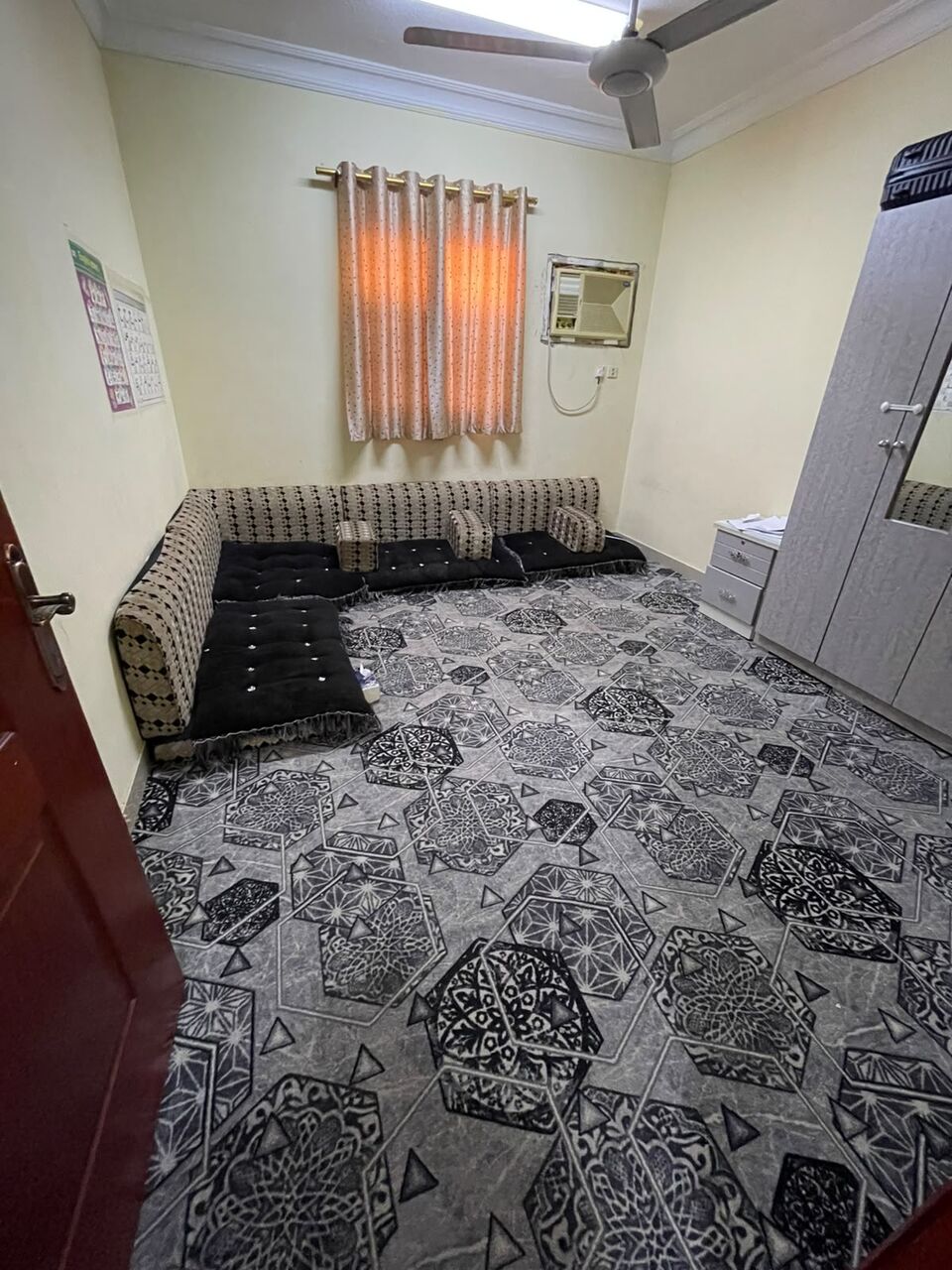 Jubail, Apartments, Flats, Houses & Villas, SAR 25/year,  3 BR,  3BHK Furnished Family Flat