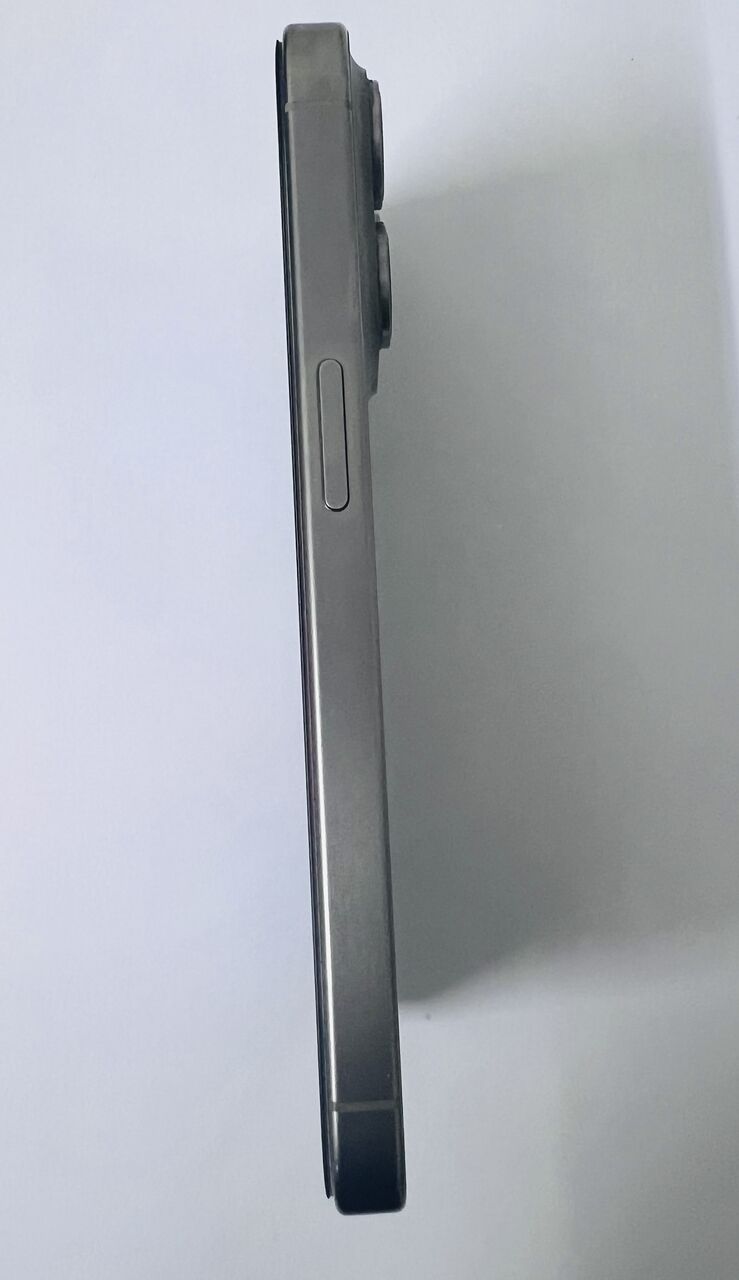 Riyadh, Mobile Phones, SAR 2450,  IPhone 15Pro 256GB, Titanium. Excellent Condition