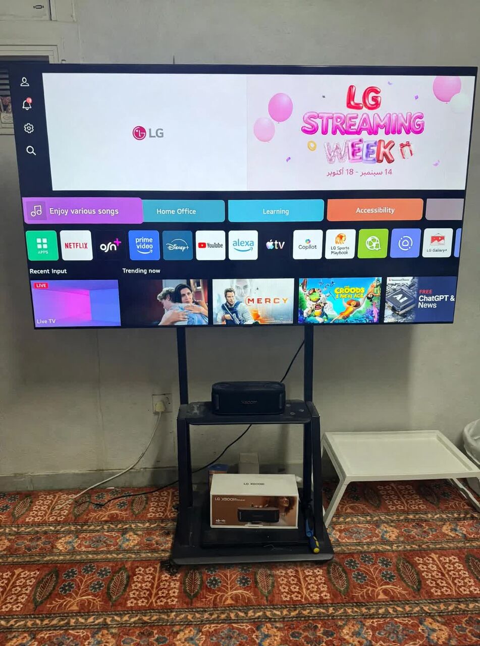 Riyadh, Appliances, SAR 1500,  65 Inch LG UHD 4K Smart TV With Magic Remote