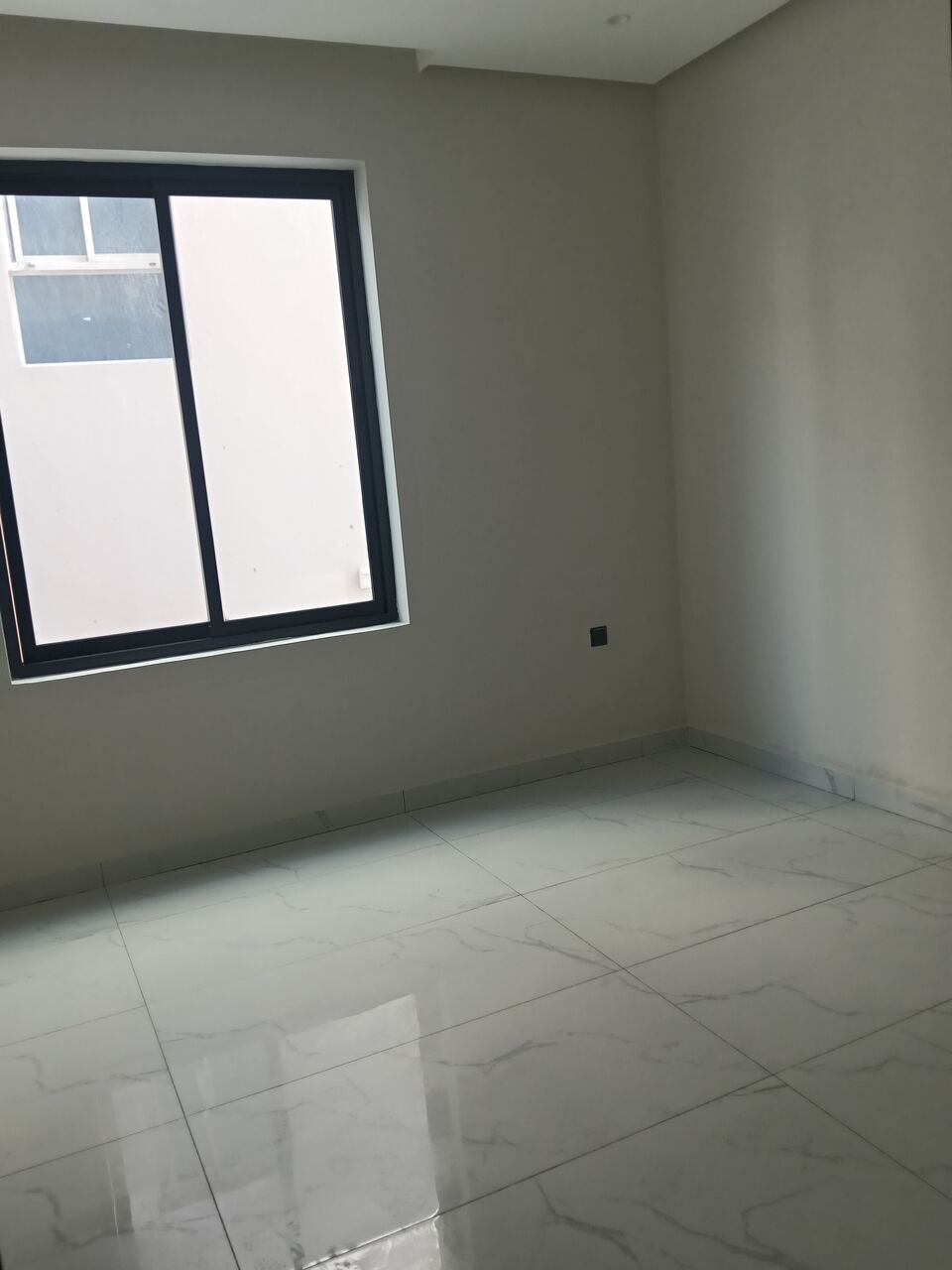 Segaya, Apartments, Flats, Houses & Villas, BHD 310/month,  3 BR,  3 Bedroom Unfurnished Flat For Rent Without Ewa