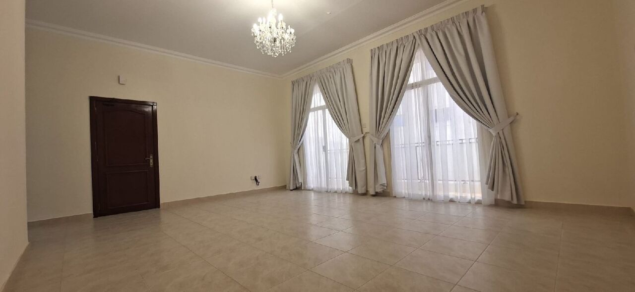 Mahooz, Apartments, Flats, Houses & Villas, BHD 280/year,  1 BR,  SEMI FURNISHED 1 BEDROOM 1 BATHROOM BALCONY WITH EWA FLAT FOR RENT IN : MAHOOZ