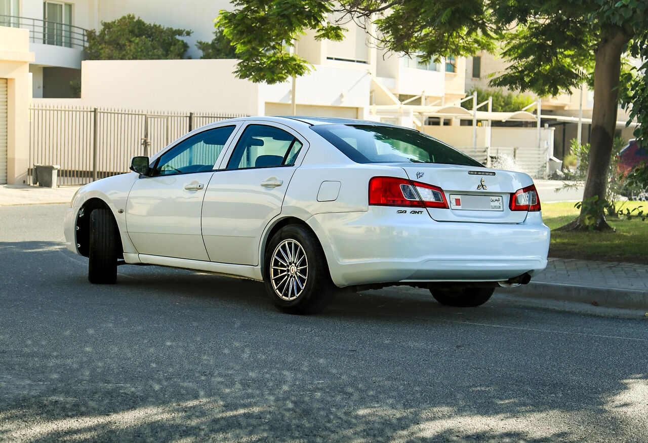 Salmabad, Vehicles, Cars & Trucks , BHD 950,  Mitsubishi Galant,  2009,  Automatic,  235 KM,  , , , , Galant