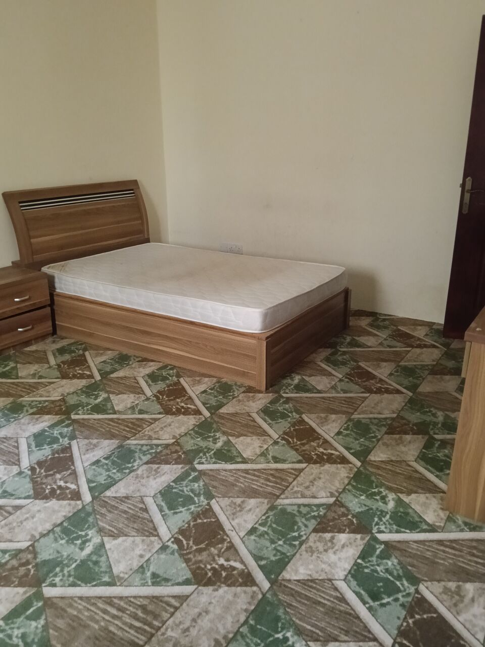 Hoora, Apartments, Flats, Houses & Villas, BHD 200/month,  2 BR,  2 Bedroom Furnished Flat For Rent Without Ewa