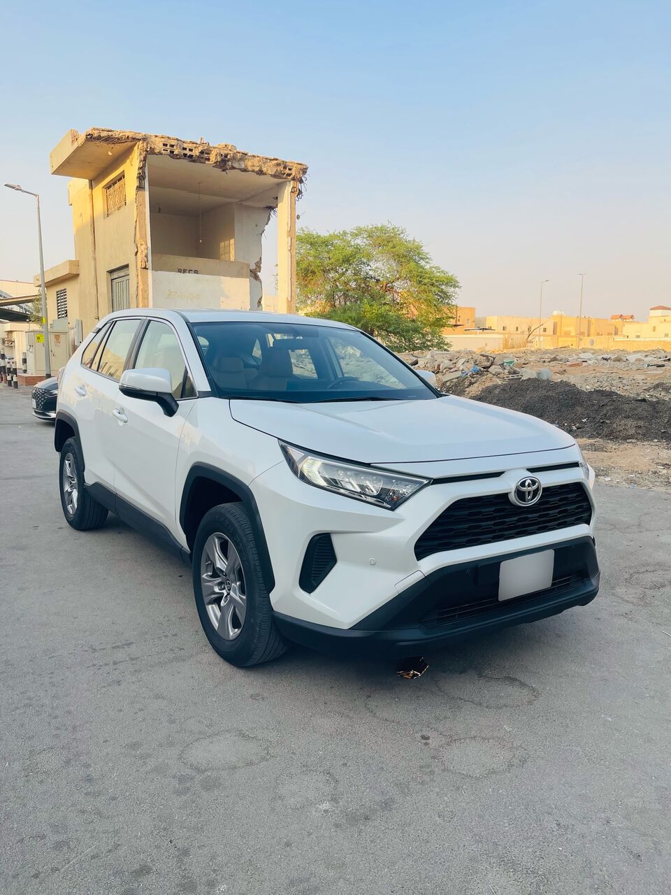 Al Rawdah, Vehicles, Cars & Trucks , SAR 91000,  Toyota Rav4,  2024,  Automatic,  44500 KM,    Model , Single Owner.