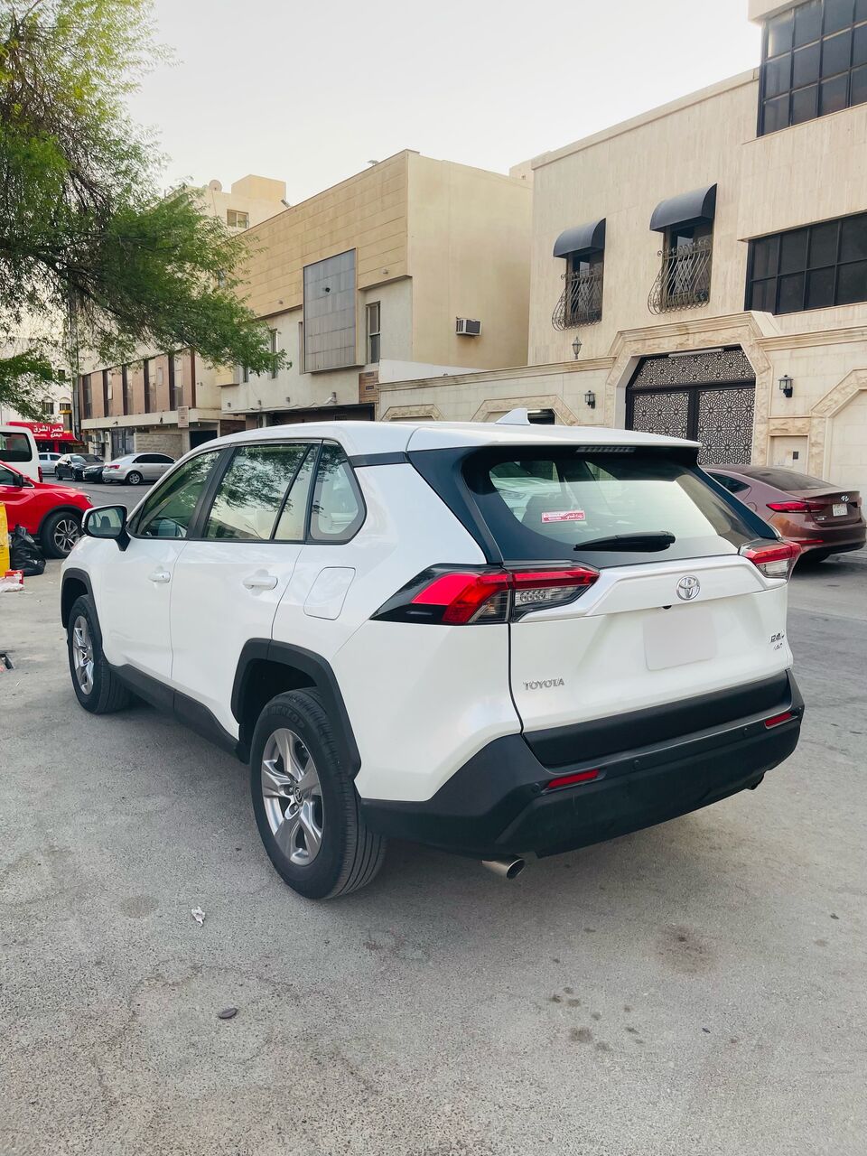 Al Rawdah, Vehicles, Cars & Trucks , SAR 91000,  Toyota Rav4,  2024,  Automatic,  44500 KM,    Model , Single Owner.