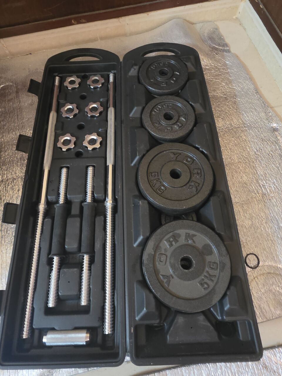 Jeddah, Health & Beauty Items, SAR 300,  BARBELL & DUMBBELL SET 5O KG