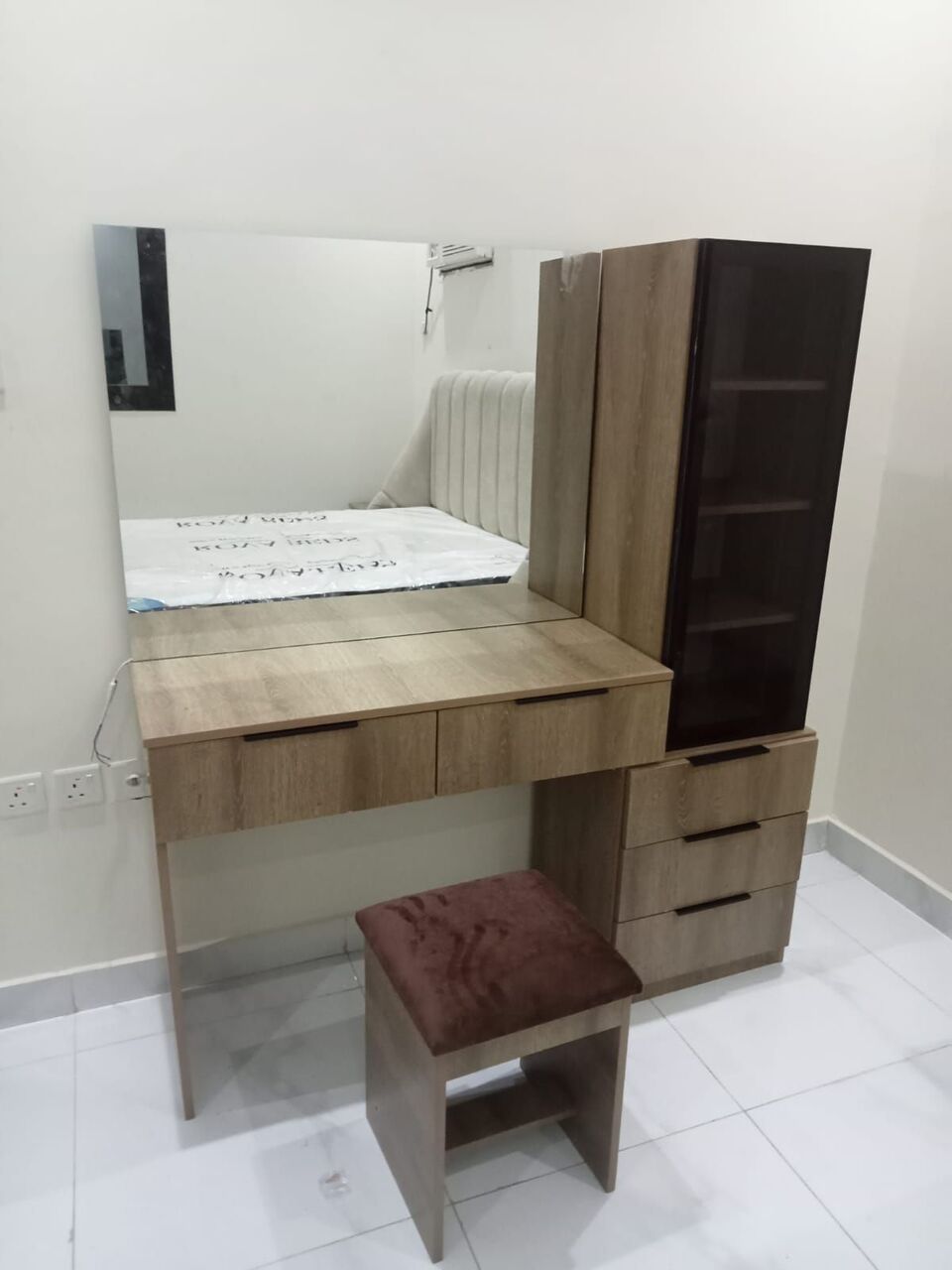 Jeddah, Furniture, SAR 1,  New Complete Bedroom Set For Sale