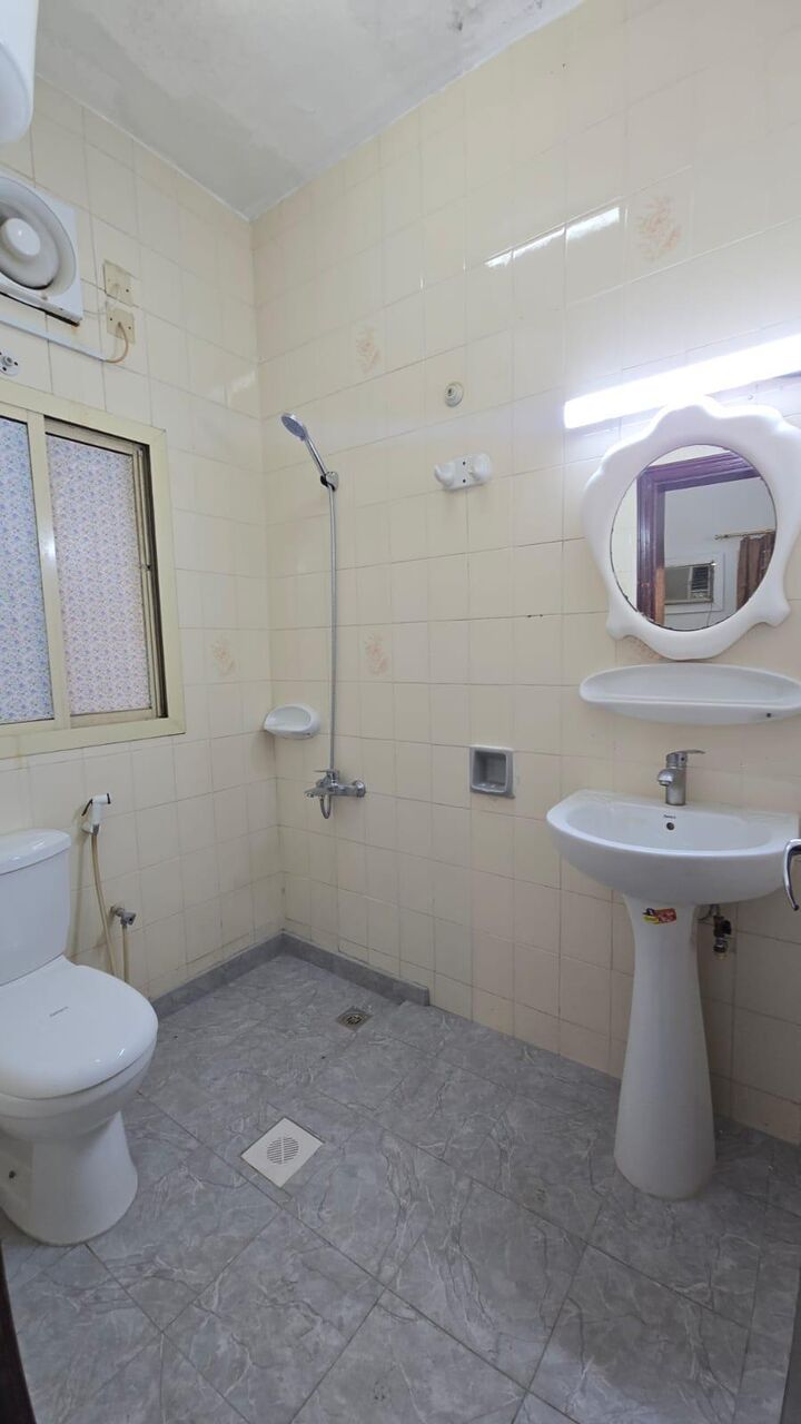 Gudaibiya, Apartments, Flats, Houses & Villas, BHD 220/month,  2 BR,  Semi Furnished 2 Bedroom Spacious Flat For Rent In Gudaibiya With Electricity