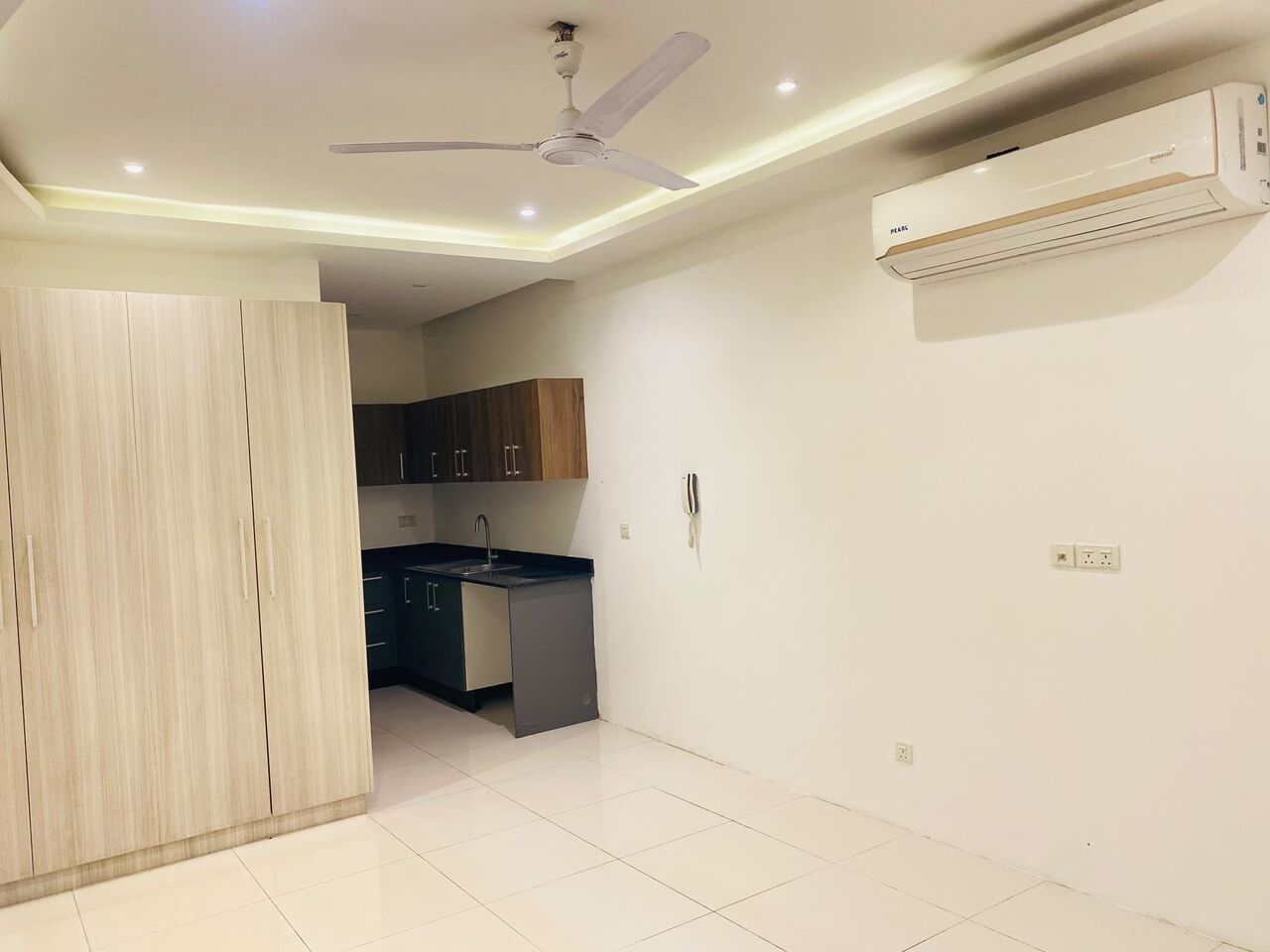 Tubli, Apartments, Flats, Houses & Villas, BHD 160/month,  Studio,  Studio Flat For Rent With EWA|With Ac