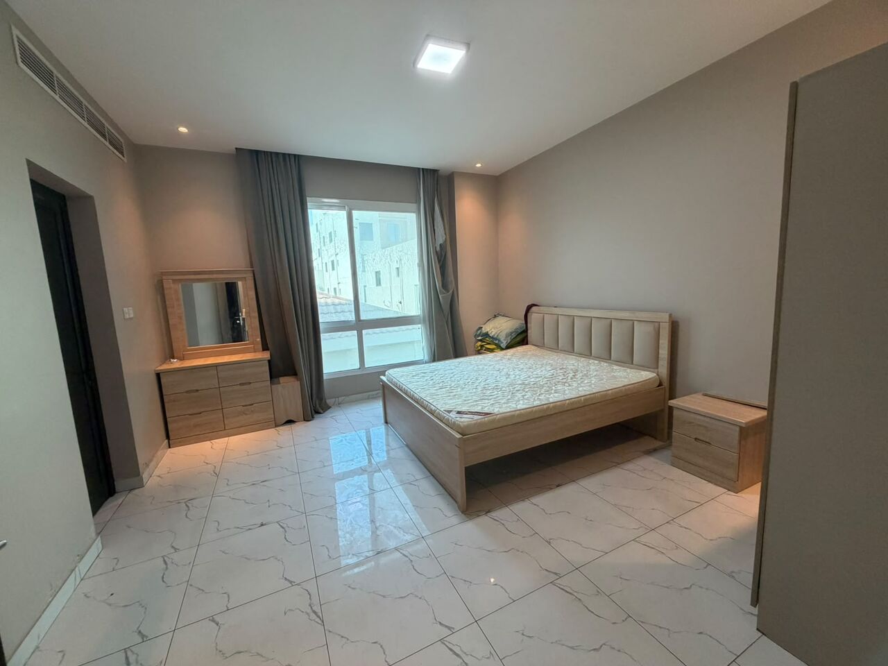 Segaya, Apartments, Flats, Houses & Villas, BHD 250/month,  1 BR,  Fully Furnished Apartment Available In Segaya With EWA (Segaya 02)