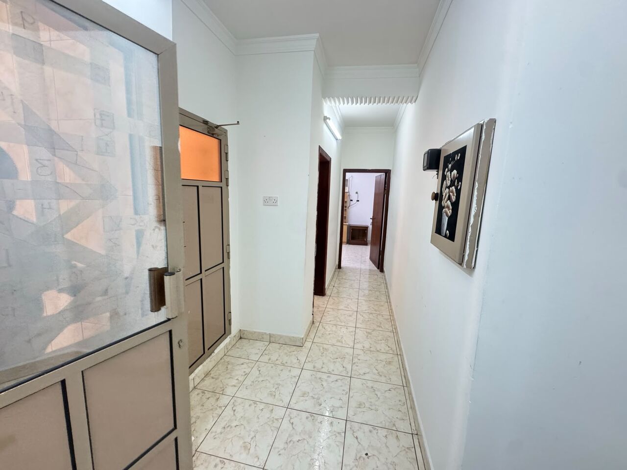 Manama, Apartments, Flats, Houses & Villas, BHD 150/month,  2 BR,  2 Bedroom | 1 Bathroom | Closed Kitchen| No Hall.