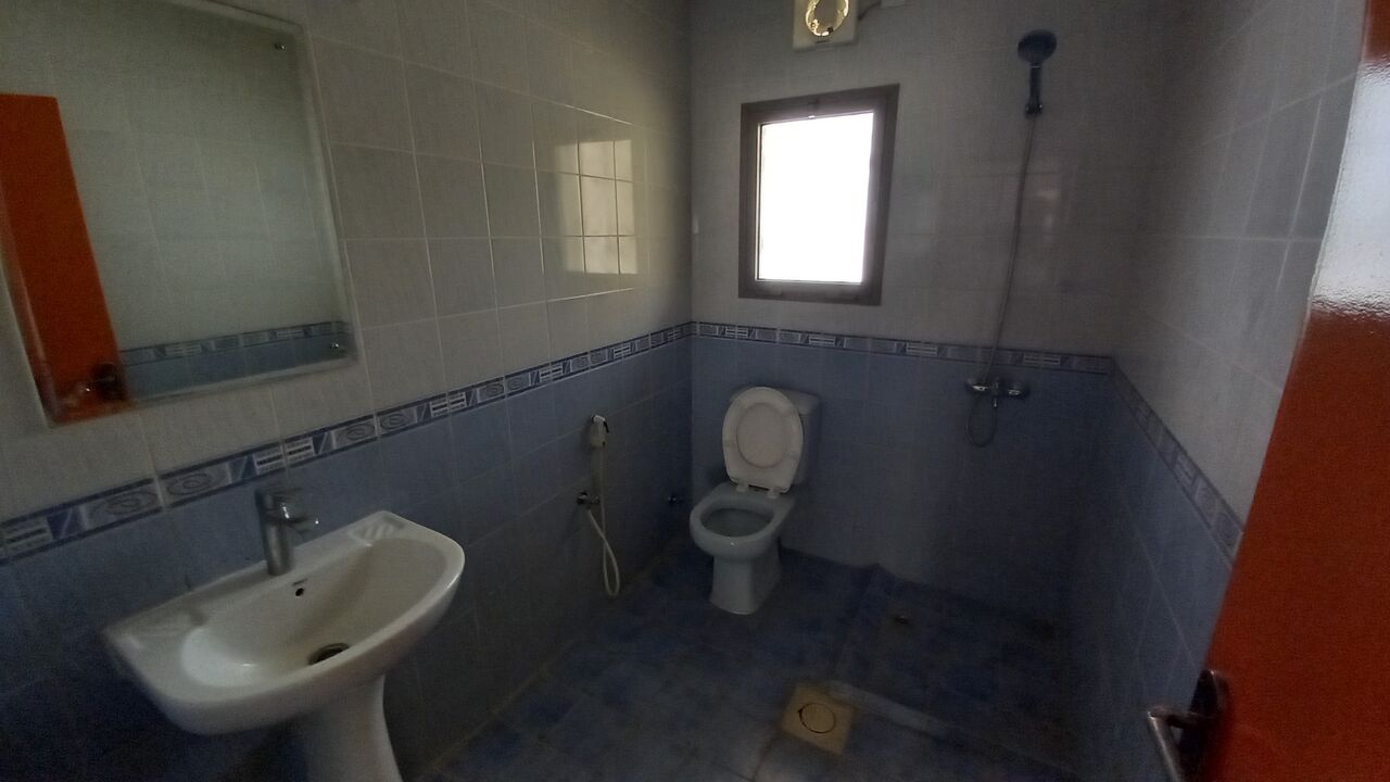Tubli, Apartments, Flats, Houses & Villas, BHD 160/month,  2 BR,  FLAT NEAR ASIAN SCHOOL SUITABLE FOR FAMILY