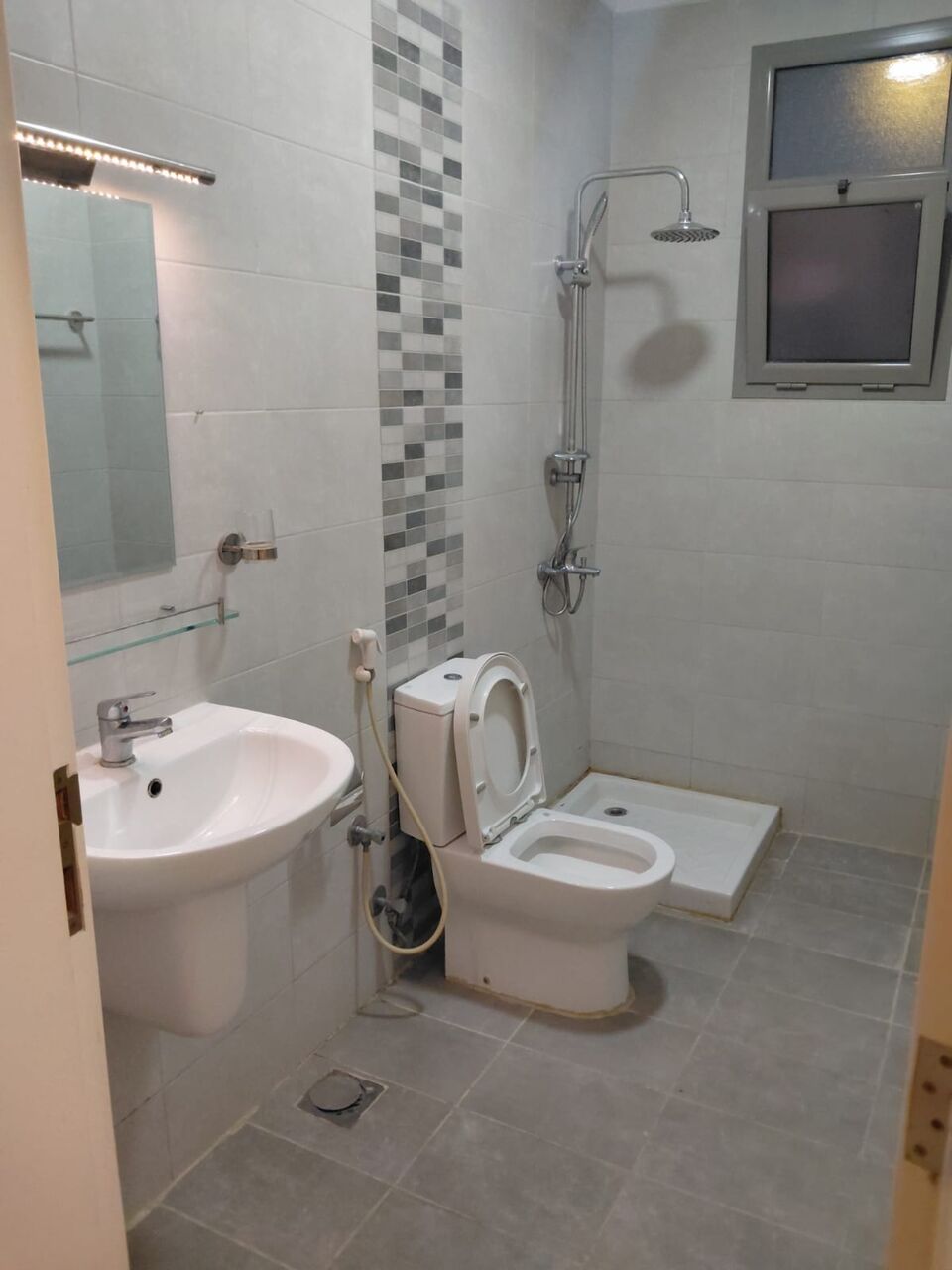 Tubli, Apartments, Flats, Houses & Villas, BHD 230/month,  Two Bedrooms Flat For Rent Without EWA|With Acs