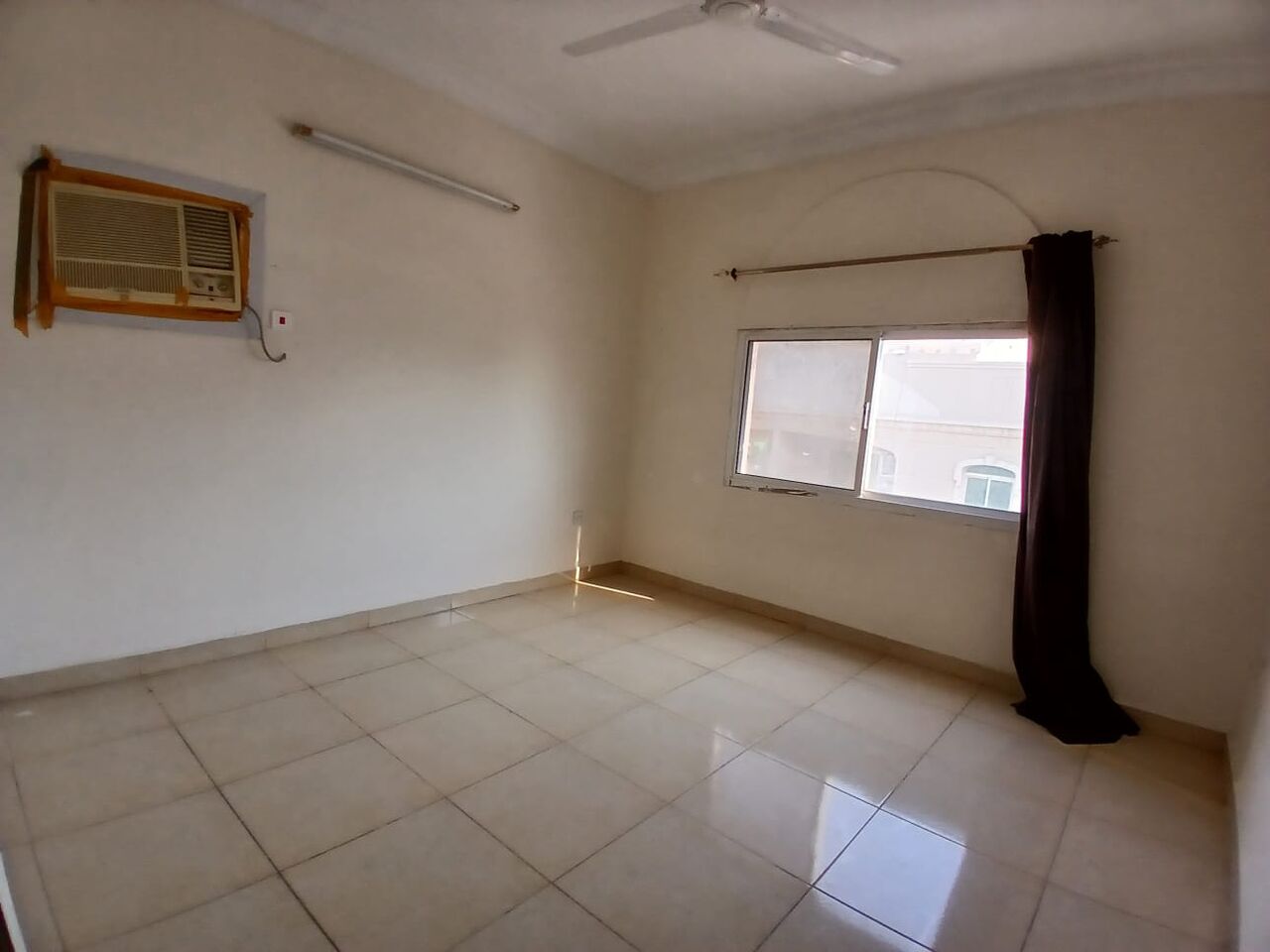 Hoora, Apartments, Flats, Houses & Villas, BHD 180/month,  2 BR,  Unfurnished Flat Available In Hoora (Hoora 02)