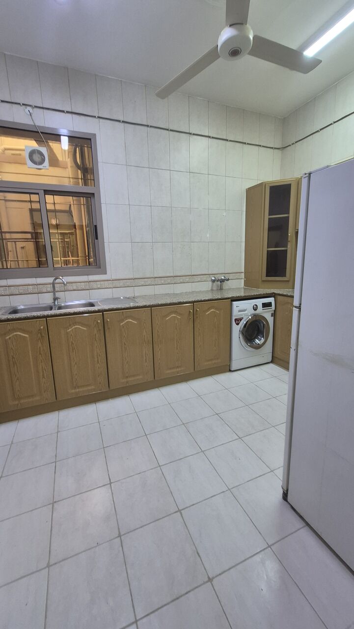 Mahooz, Apartments, Flats, Houses & Villas, BHD 450/month,  Furnished,  3 BR,  187 Sq. Meter,  Flat For Rent 3 Bhk