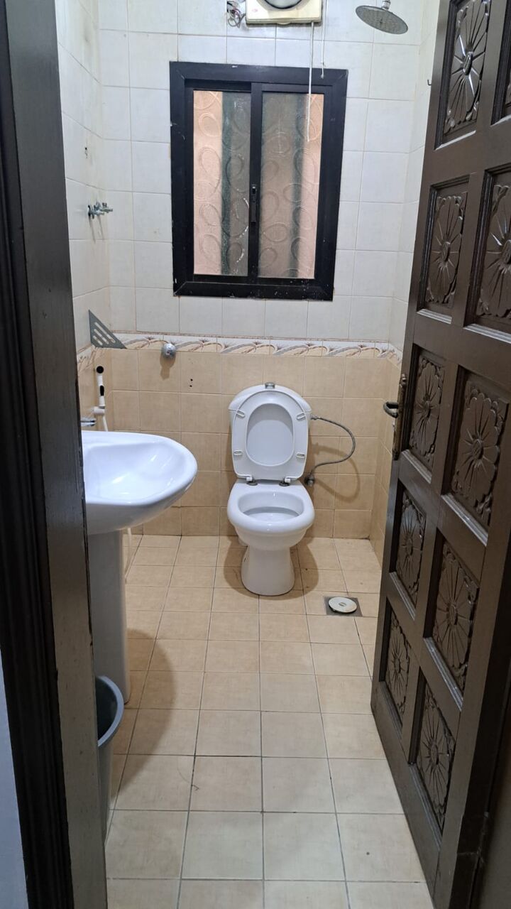 Jeddah, Apartments, Flats, Houses & Villas, SAR 800/month,  1 BR,  20 Sq. Meter,  Single Room For Single Person Is For Rent