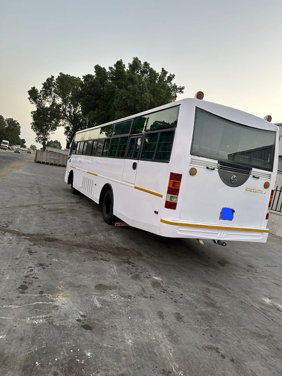 Thuqbah, Vehicles, Cars & Trucks , SAR 1,  ASHOK LEYLAND BUS,  2013,  Manual,  600 KM,